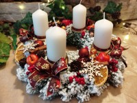 Adventní věnecse skořicí ... Adventní věnecse skořicí ...