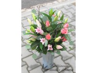 Dárková kytice z růží a lilií