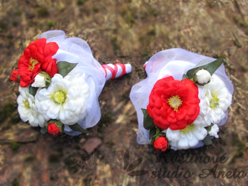 Brillant Flowers - svatební kytice z cínií