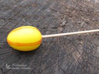 Vajíčko 4cm žluté do květináče...